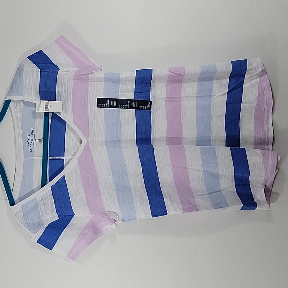 Gap Easy Tee Le T-Shirt Confo Blue, Purple & White  Size Medium